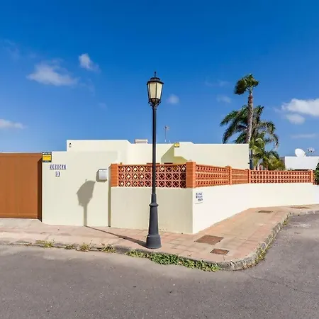 Capitan Aleycar Ideal Familias Holiday home